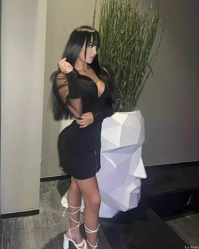 Angelica Profile image 3
