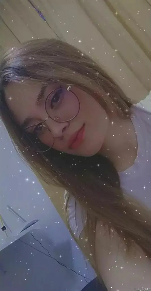 Andrea Profile image 2