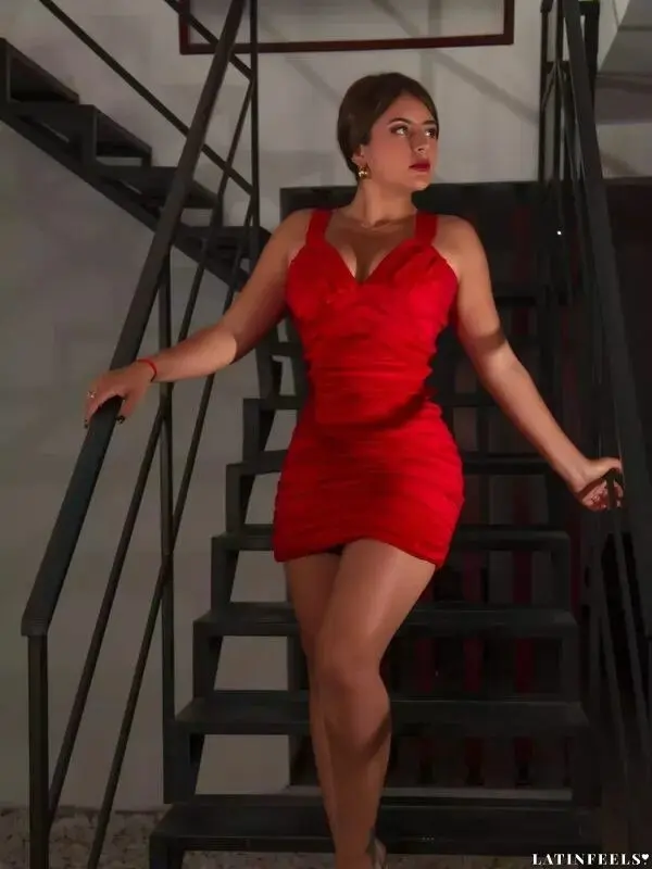 Paola Profile image 1