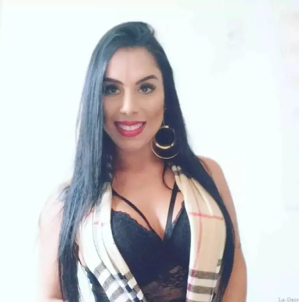 Yuli Profile image 1