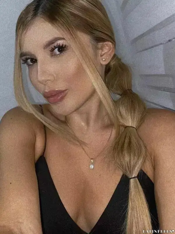 Johanna Profile image 1